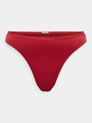 Foto van product Tanga Calvin Klein rood