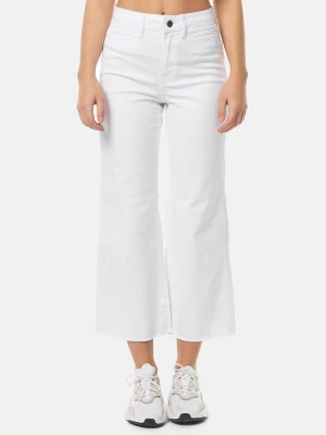 Foto van product Tazzio Jeans 'F113' wit