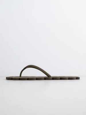 Foto van product Teenslippers Carlotha Ray kaki