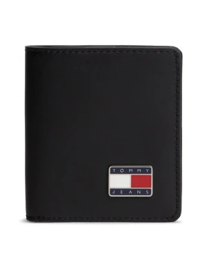 Foto van product Tommy Jeans Portemonnee 'HERITAGE' marine / kersrood / zwart / wit