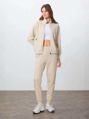 Foto van product Tommy Life Joggingpak beige
