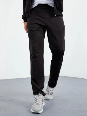 Foto van product Tommy Life Joggingpak zwart