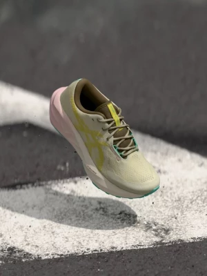 Foto van product Trail hardloopschoenen Asics lichtgrijs