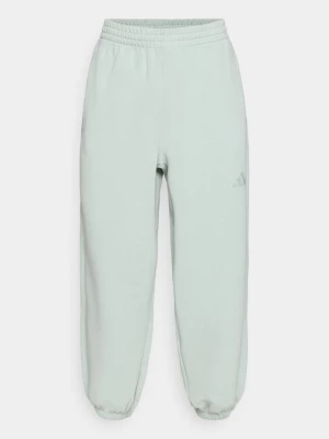Foto van product Trainingsbroek Adidas lichtgroen