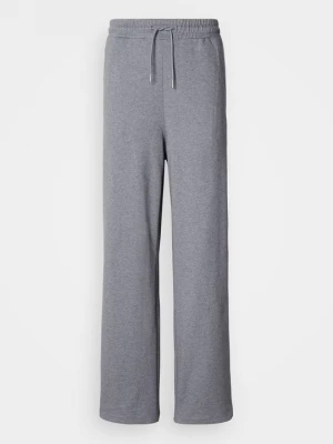 Foto van product Trainingsbroek Calvin Klein grijs