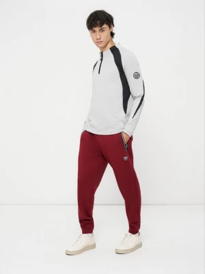 Foto van product Trainingsbroek EA7 Emporio Armani donkerrood