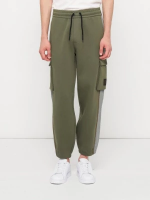 Foto van product Trainingsbroek EA7 Emporio Armani lichtgroen