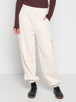 Foto van product Trainingsbroek EA7 Emporio Armani zandkleur