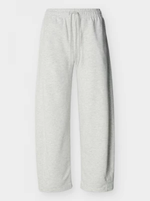 Foto van product Trainingsbroek Gina Tricot grijs