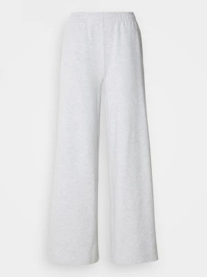 Foto van product Trainingsbroek Gina Tricot grijs gemêleerd