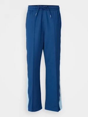 Foto van product Trainingsbroek Lacoste blauw