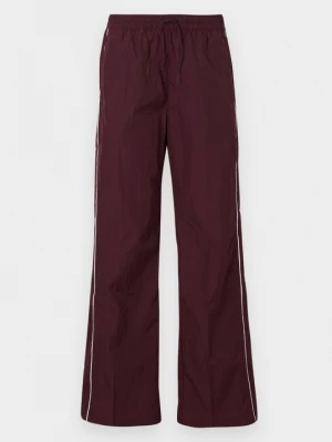 Foto van product Trainingsbroek Nike bordeauxrood