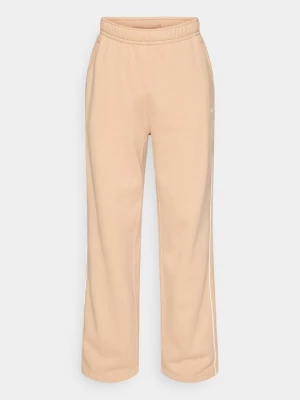 Foto van product Trainingsbroek Nike zandkleur
