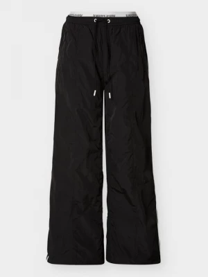 Foto van product Trainingsbroek Tommy Jeans zwart
