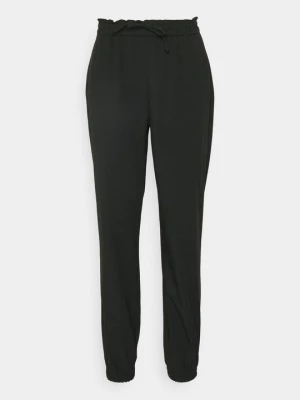 Foto van product Trainingsbroek Vero Moda zwart