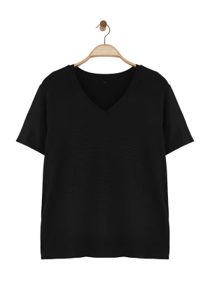 Foto van product Trendyol Curve Shirt zwart