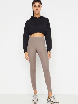 Foto van product Trendyol Leggings donkerbeige