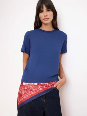 Foto van product Trendyol Shirt donkerblauw