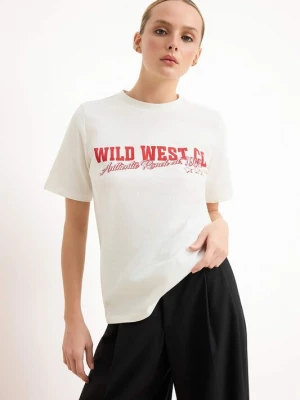 Foto van product Trendyol Shirt rood / wit