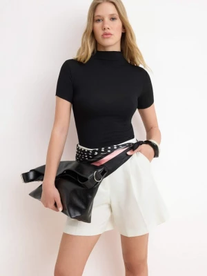 Foto van product Trendyol Shirt 'TWOSS26BZ00445' zwart