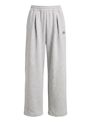 Foto van product UNDER ARMOUR Sportbroek 'RIVAL VARSITY' lichtgrijs / donkergroen