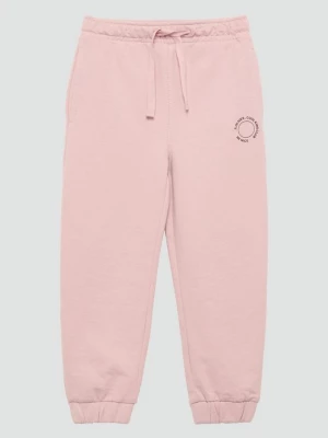Foto van product Uniseks trainingsbroek van sweatstof met een klein printdetail s.Oliver roze