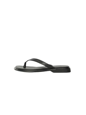 Foto van product VAGABOND SHOEMAKERS Teenslipper 'Izzy' zwart
