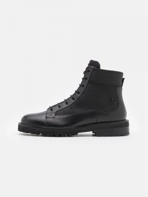 Foto van product Veterboots JOOP! zwart