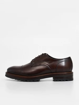 Foto van product Veterschoenen Aigner donkerbruin