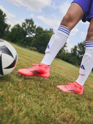 Foto van product Voetbalschoenen voor harde ondergrond Adidas rood