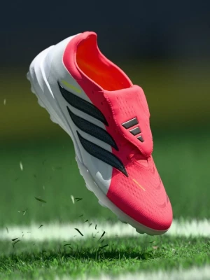 Foto van product Voetbalschoenen voor kunstgras Adidas rood