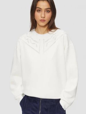 Foto van product Vrouwelijk sweatshirt met broderie bij de hals QS crème