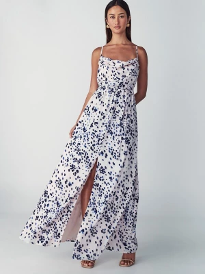 Foto van product Willa Avondjurk 'BRODIE' blauw / navy / wit