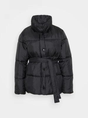 Foto van product Winterjas Gina Tricot zwart