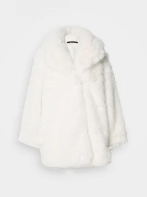 Foto van product Wintermantel Gina Tricot wit