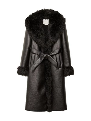 Foto van product Wintermantel Stradivarius zwart