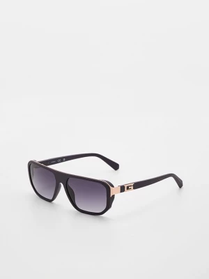 Foto van product Zonnebril Guess paars